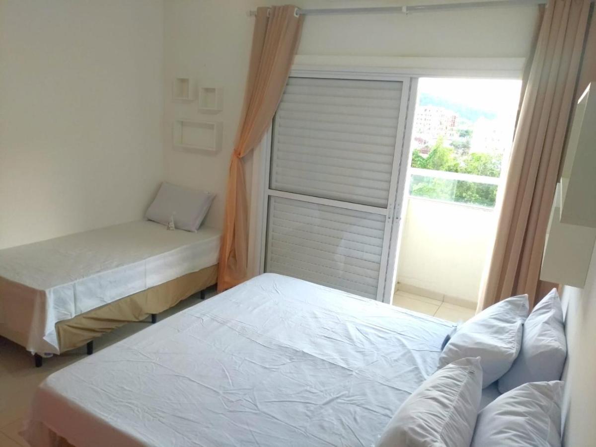 Apartamento Apto 300mts Da Praia, Vista O Mar, Churrasqueira, Wi-fi, Ar Condicionado, Totalmente Equipado *